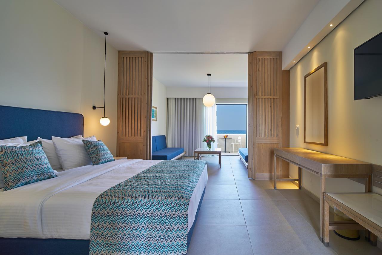 Silver Beach Hotel & Apartments Gerani  Exterior photo